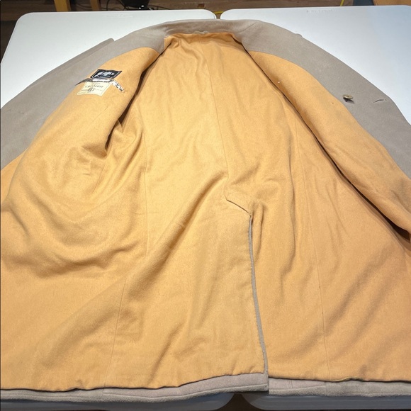 Crombie Taupe Virgin Wool Double-Breasted Overcoat - Size 46-47 XL - Picture 3 of 11